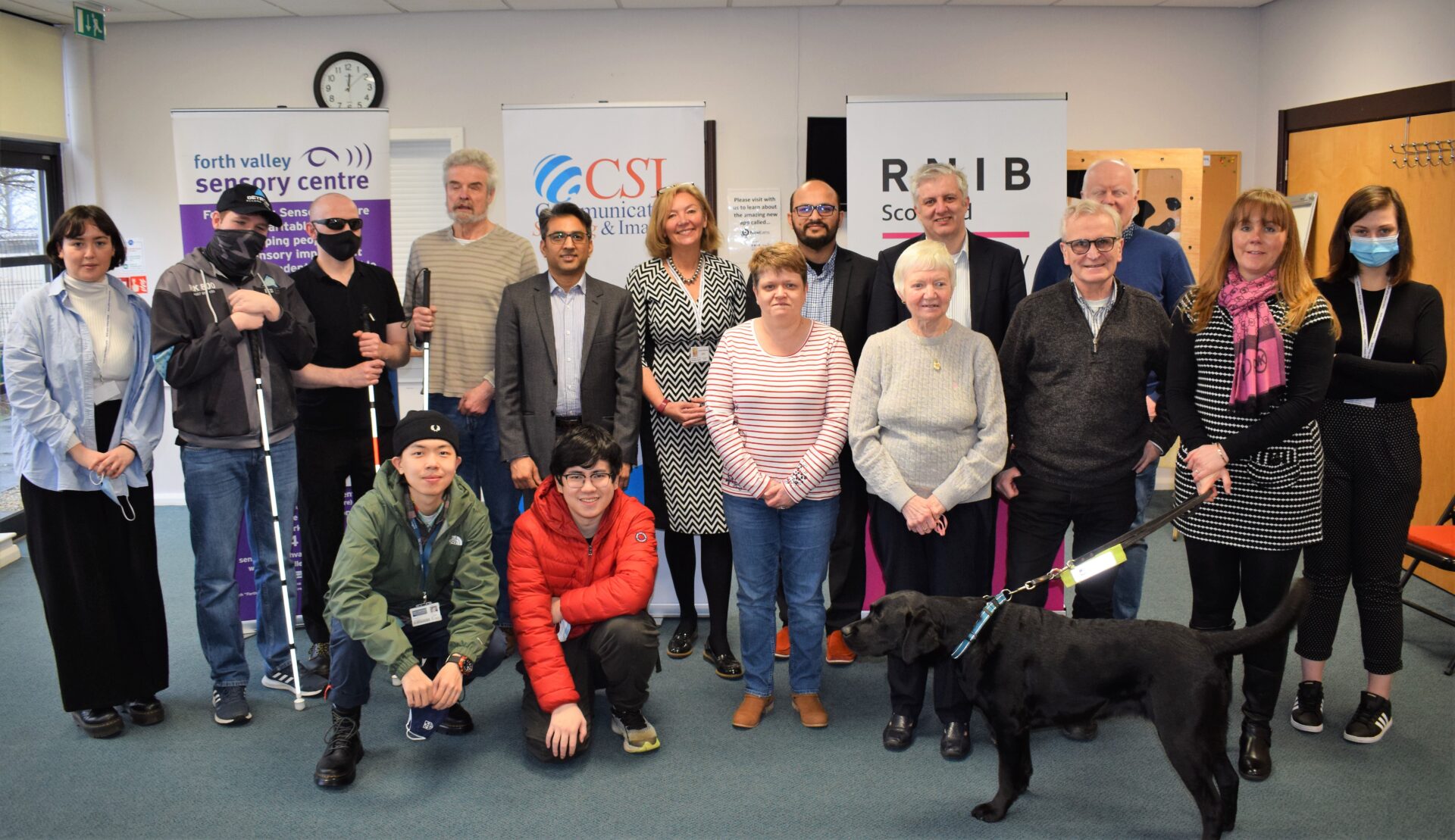 Group image of morning attendees, University of Glasgow staff and students, RNIB staff and Forth Valley Sensory Centre staff
