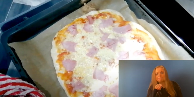 Pizza with cheese and ham